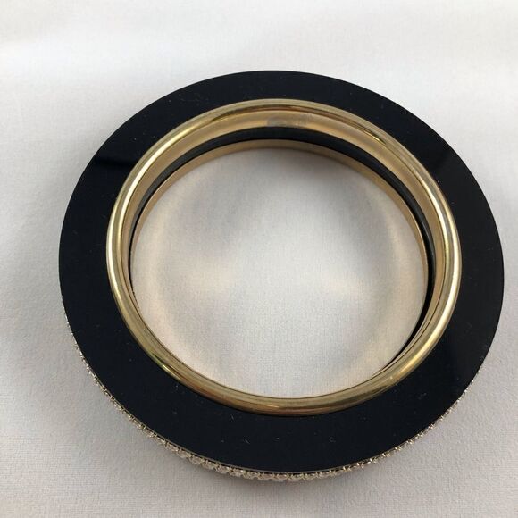 Vintage Bracelet Black lucite gold inner trim, double band of Swarovski Crystals - Picture 3 of 7